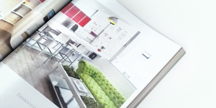 Revista AXXIS No.216 de 2011 - pg 70,71.